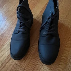 New Calvin Clein Jeans Fremont Ankle Boots Size 7.5